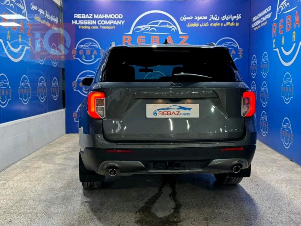 Ford Explorer